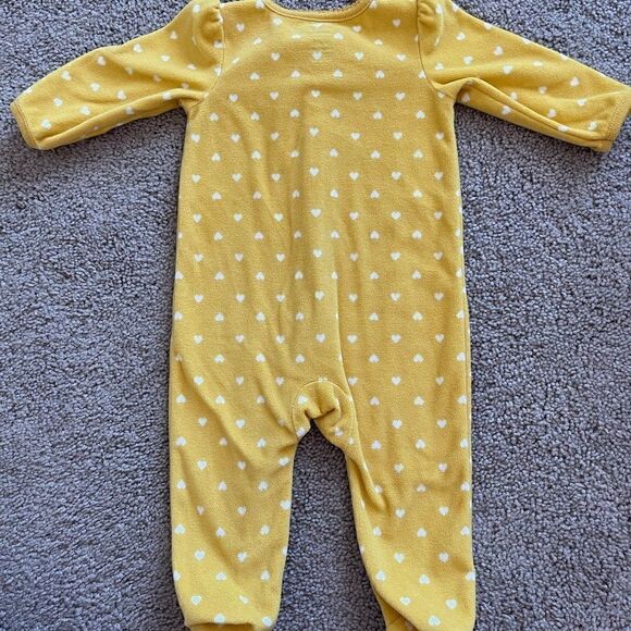 Child of mine 3-6 mo yellow & polkadot long sleeve footsie - Picture 5 of 5